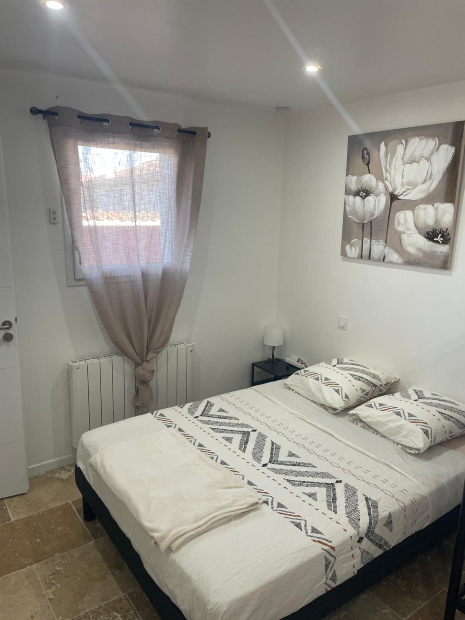 Bienvenue En Beaujolais Apartment Saint-Jean-d'Ardieres Exterior photo